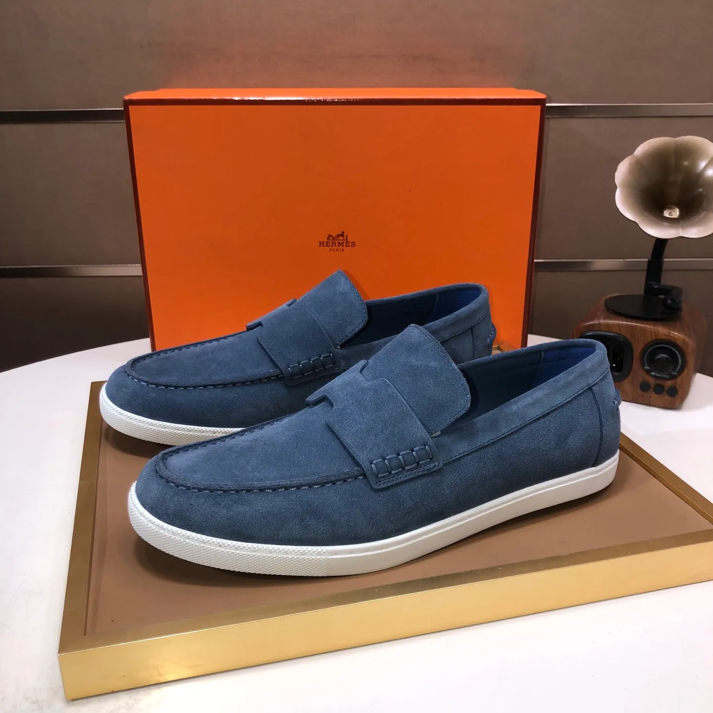 Men's shoes💰560💰[HERMES] (cowhide lining)🍀Italian top luxury🍀He does not pursue novel styles and gorgeous colors, but attracts the favor of successful men with his flawless, elegant and classic style. Formal leather shoes This very comfortable, simple and stable style allows you to easily match any style! The pattern is absolutely 1:1 refined from the original case, and we strive for excellence in materials, imported cowhide + cowhide lining💪💪💪extraordinary texture👍! .Code number: 39-45 (45 customized)